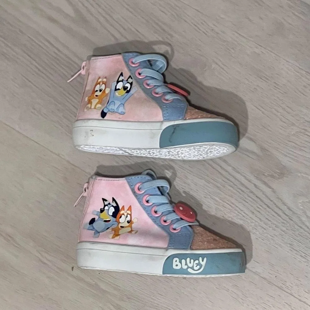 Bluey kids high top sneakers glittery pink blue light platform shoes 6C zip